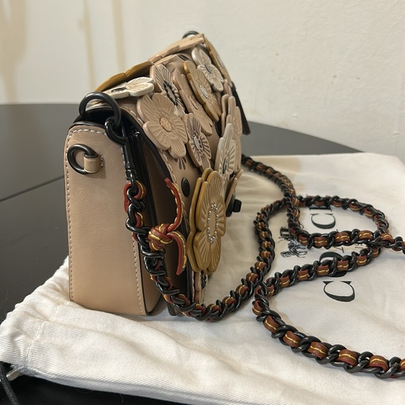 Coach Dinky Tea Rose Crossbody 38197 - Picture 4 of 14